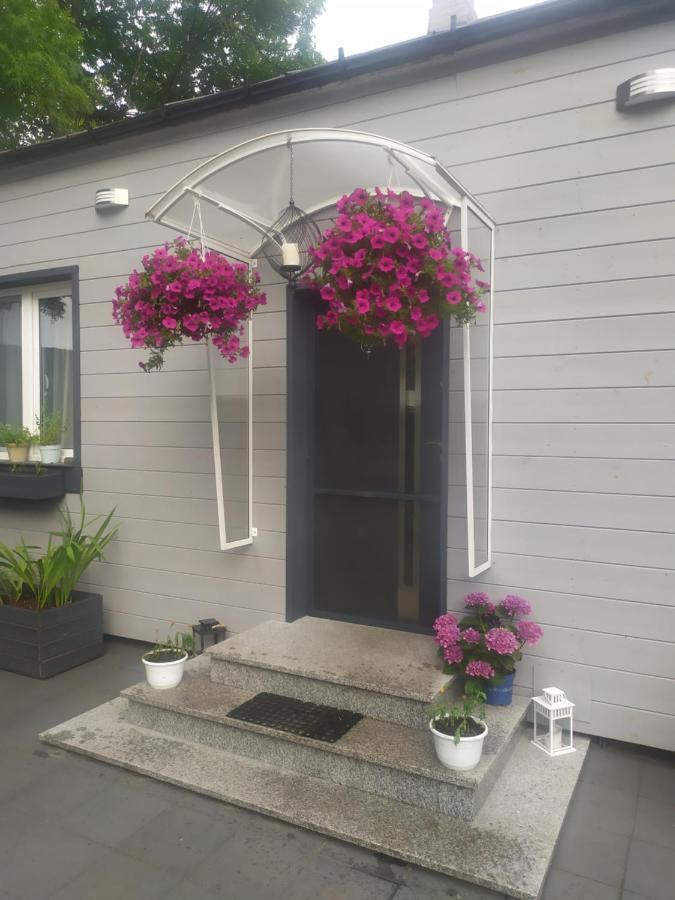 Zakrzewo Zalesie Dom W Malowniczej Wsi Z Imprezowa Stodola Hot Tub Jacuzzi 빌라 외부 사진
